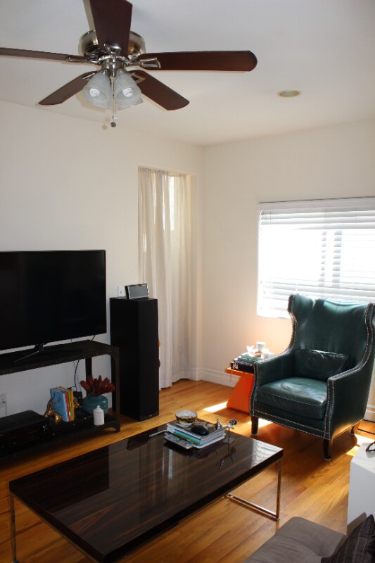 Foto del edificio - 3632 2nd St