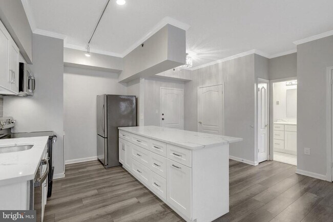 Foto del edificio - 1211 S Eads St