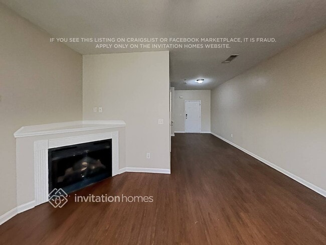 Building Photo - 4040 Traipse Ct