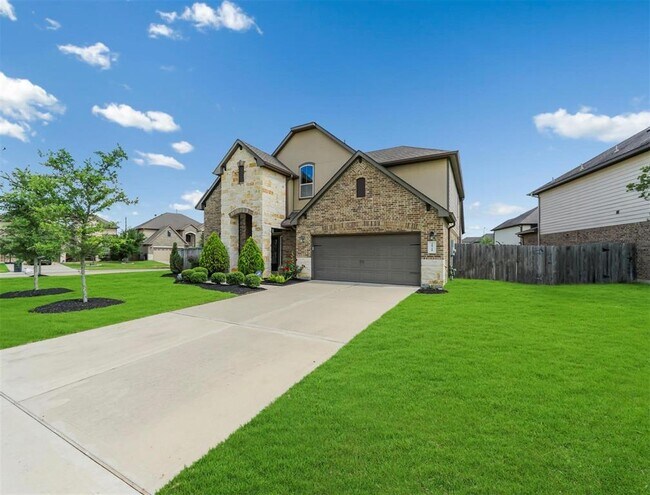Foto del edificio - 28710 Brownwood Lake Dr