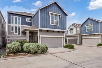 Building Photo - 10004 Steeple Farms Dr