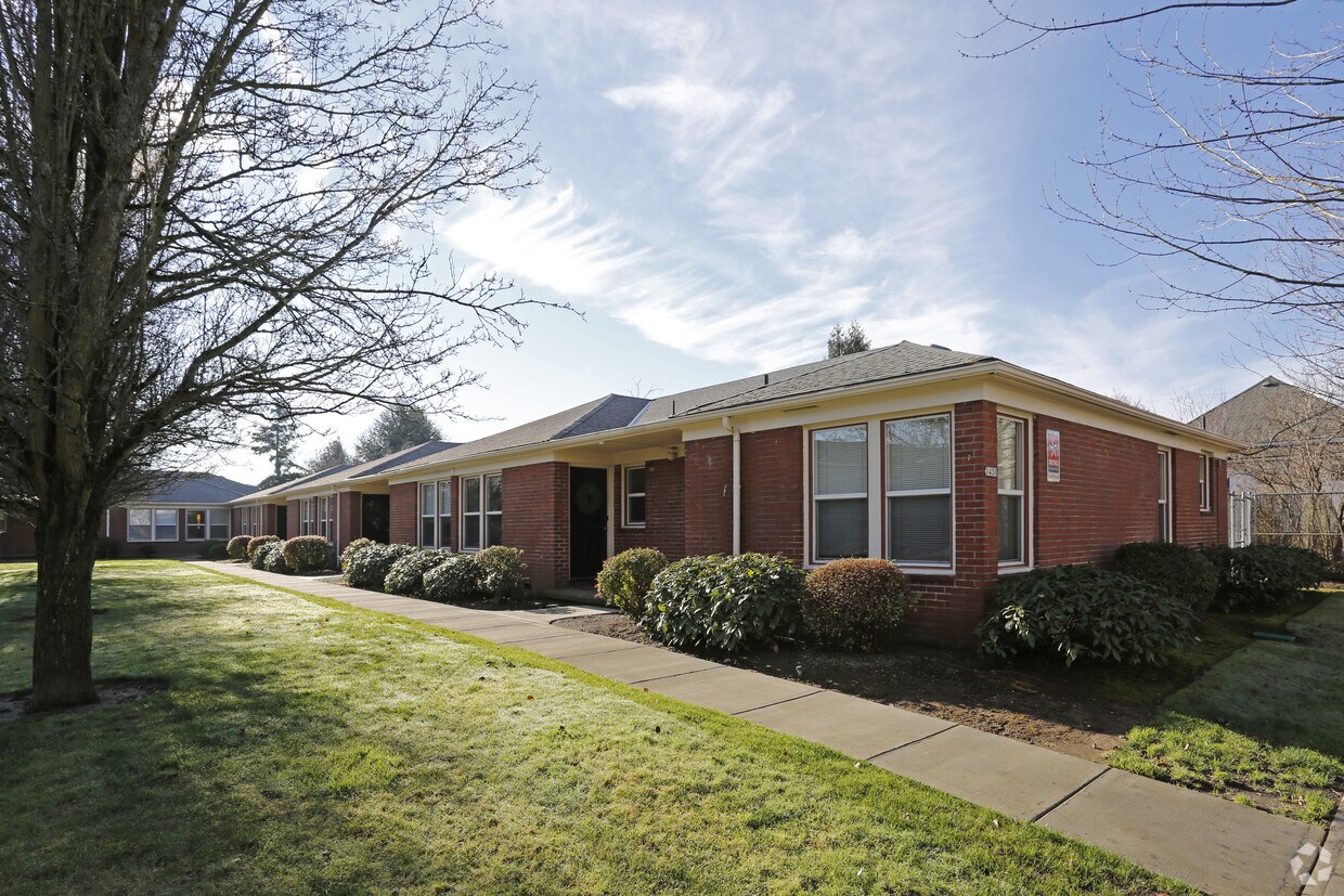 Foto principal - Irvington Court