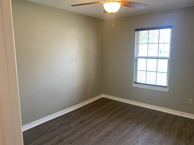 Foto del edificio - 3 BR/2BA Duplex in Centerton