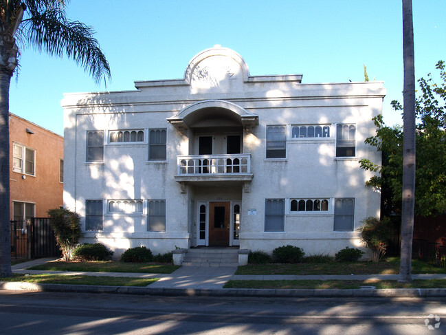 Building Photo - 323 Hermosa Ave.