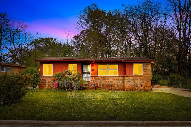 Foto principal - 6715 Court N