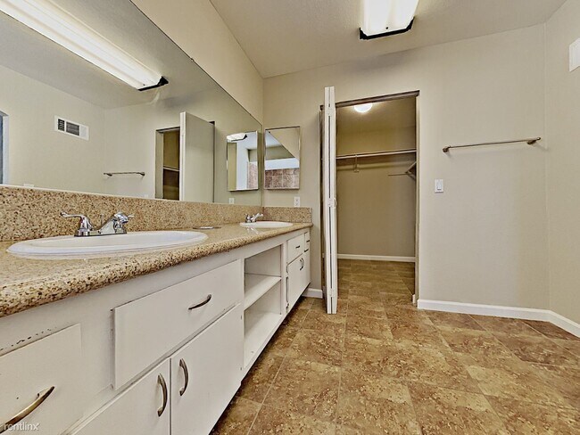 Building Photo - 3 br, 2.5 bath House - 7122 Magic Moment Ln