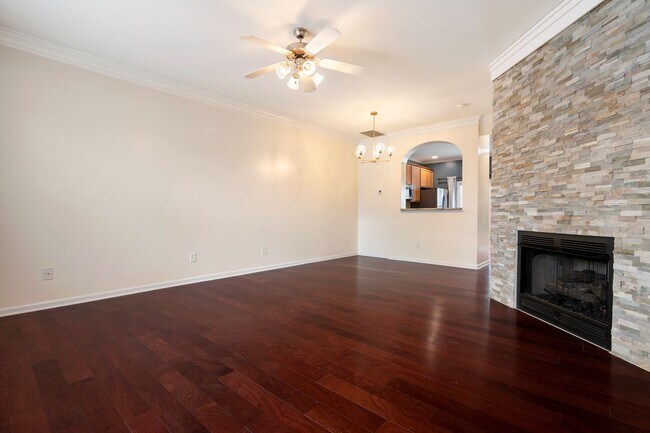 Foto del edificio - Conveniently located 2-bedroom, 2.5-bathroom home in Morrisville, NC