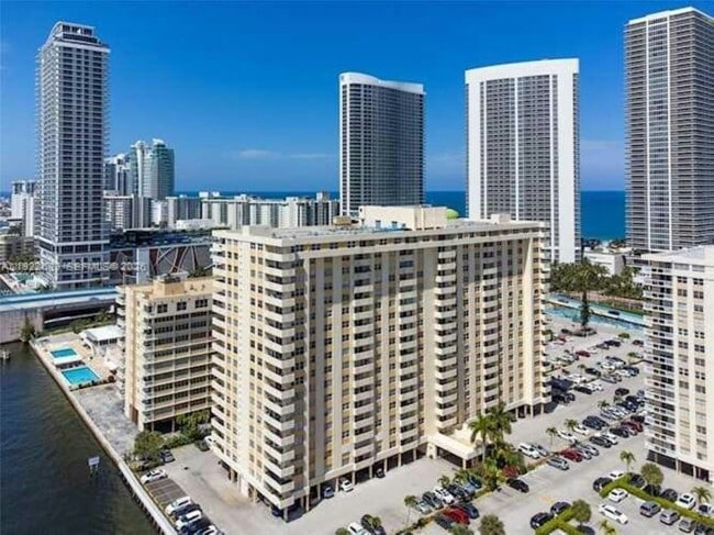 Photo - 1833 S Ocean Dr Apartment