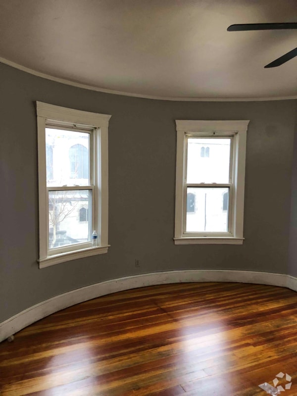 Talbot Norfolk Triangle Apartments for Rent with Utilities Included