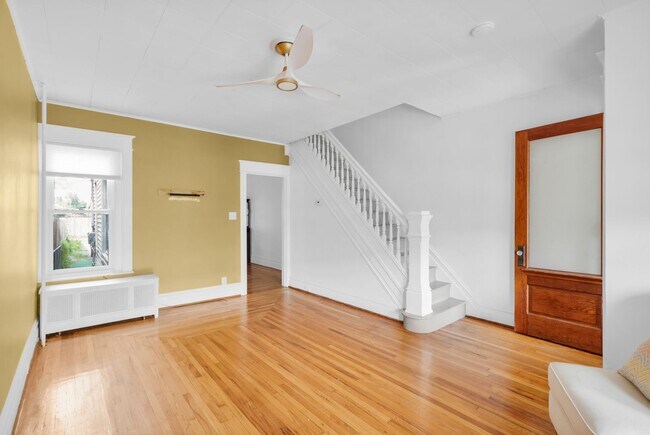 Foto del edificio - Spacious 3BR Allentown Gem – Comfort & Con...