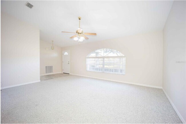 Building Photo - 4885 Co Rd 466A