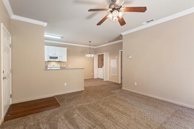 Foto del edificio - 8905 Davis Rd