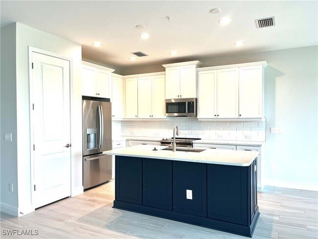 Building Photo - 2659 Seychelles Cir
