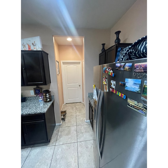 Building Photo - 1617 N Westfall Trl