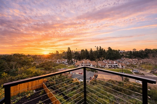 Foto del edificio - 4606 Shoshoni Ave