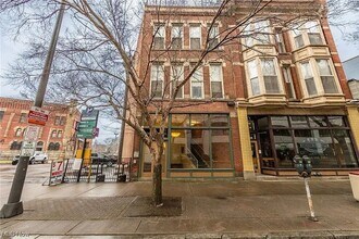 Building Photo - 1148 Prospect Ave E