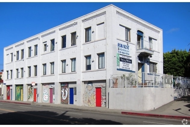 Building Photo - 101 Dudley Ave