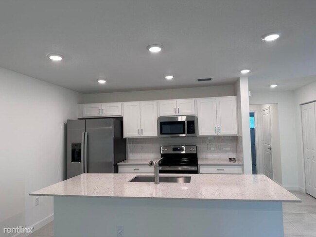 Foto del edificio - 4 br, 2.5 bath House - 6827 Broadwater Ln