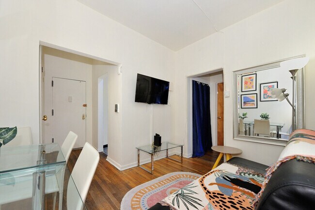 Foto del edificio - 201 E 89th St