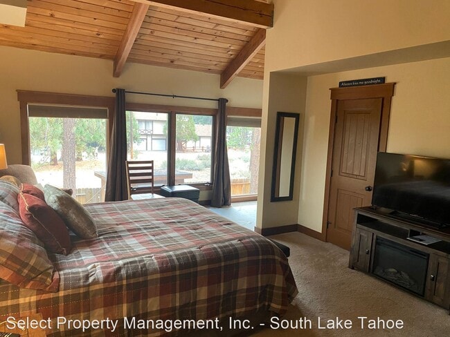 Building Photo - 3 br, 3 bath House - 739 Alameda #B