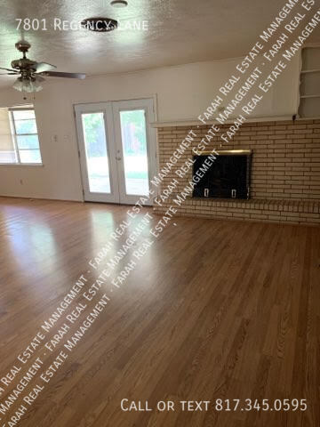 Foto del edificio - 7801 Regency Ln