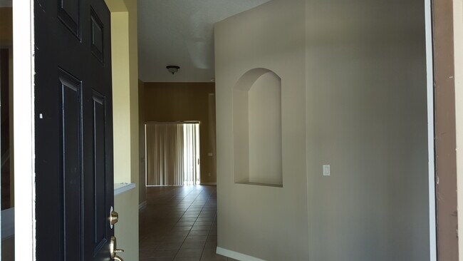 Building Photo - 10198 Marsh Pine Cir