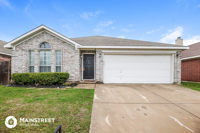 Foto principal - 749 Nelson Pl