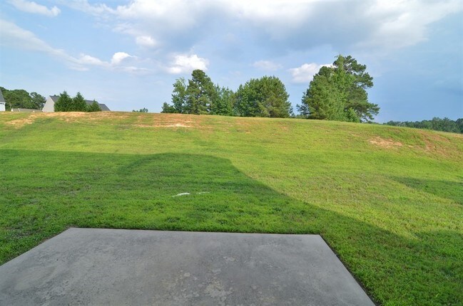 Foto del edificio - 1029 Custom Oak Ln