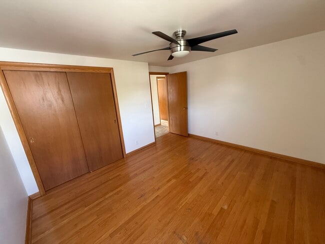 Foto del edificio - 3720 S 88th St