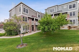 Building Photo - 947 Laramie Blvd