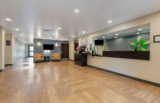 Building Photo - Furnished Studio-Washington, D.C. - Centre...