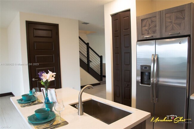 Foto del edificio - 3 br, 3 bath House - 15962 NW 91st Ct # 0