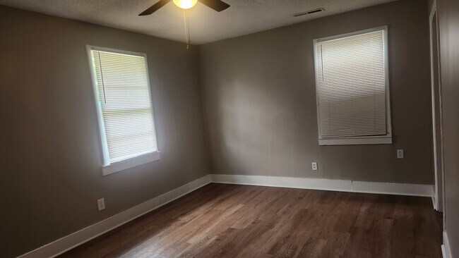 Building Photo - Newly Renovated House in Nutbush