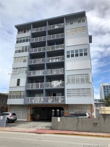 Foto del edificio - 6855 Abbott Ave
