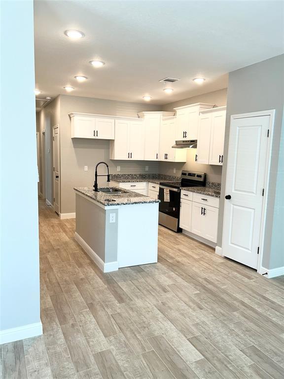 Foto del edificio - 8006 Bowen St