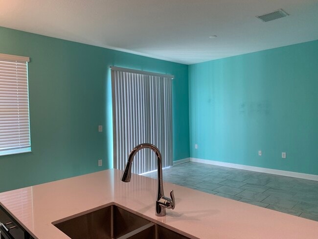 Building Photo - 1353 Shinnecock Hills Dr