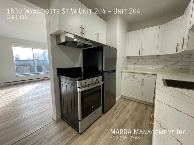Building Photo - UPDATED 1 BED/1 BATH APT WEST WINDSOR + HY...