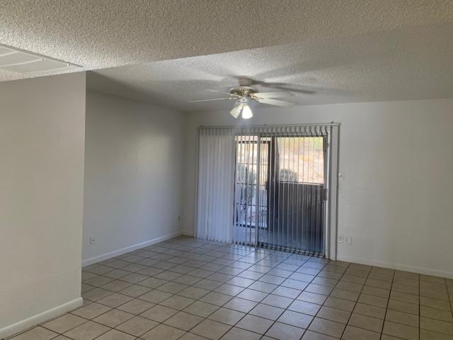 Building Photo - 2 bedroom in PHOENIX AZ 85029