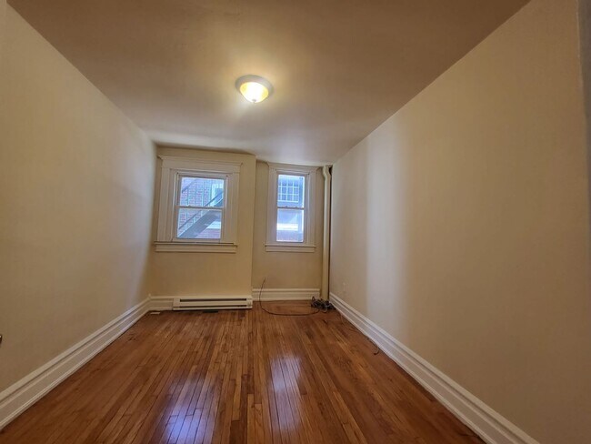 Foto del edificio - 1639 W Turner St
