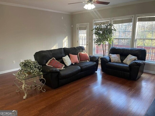 Foto del edificio - 3352 Chastain Gardens Dr NW