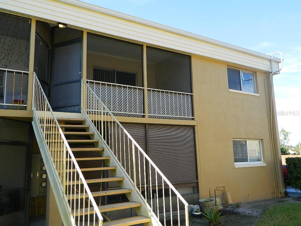 Foto principal - 1000 Lake of the Woods Blvd