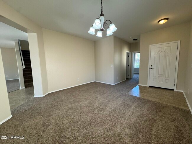 Foto del edificio - 2311 W Hunter Ct