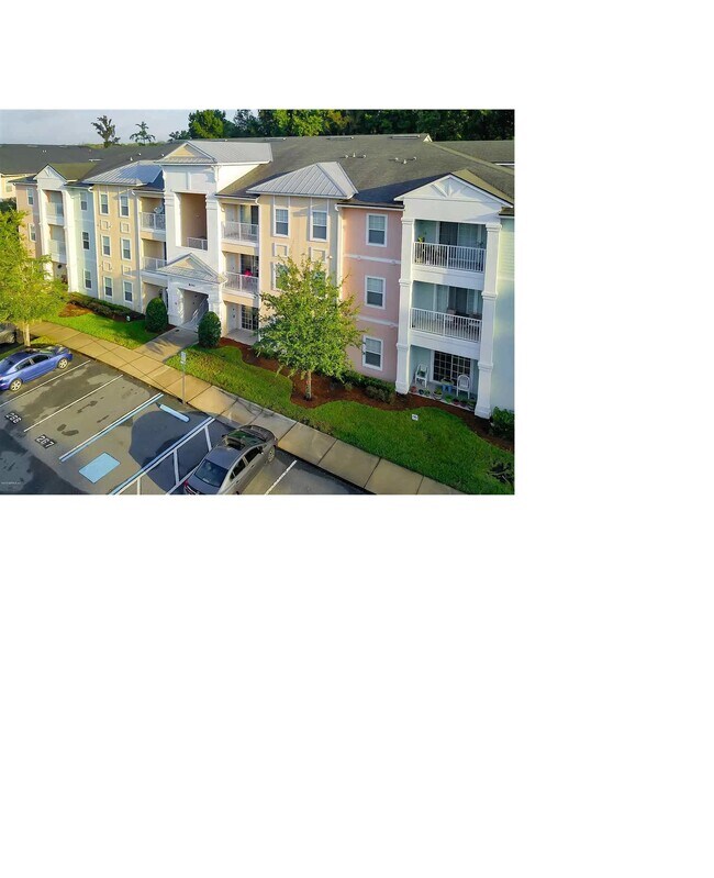 Building Photo - 8241 Pelican Landing Rd