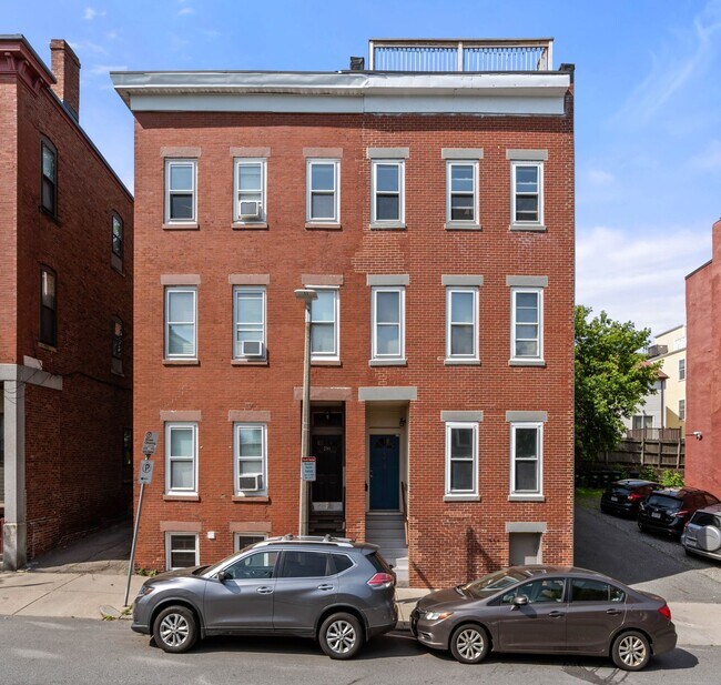 Foto del edificio - 291 W 3rd St