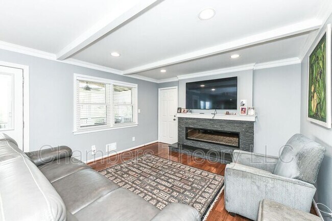 Building Photo - 1173 Foxhound Ct