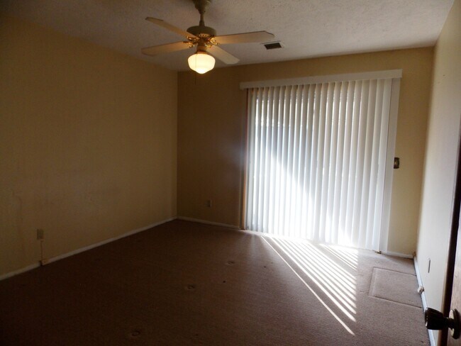 Foto del edificio - 7900 NW 28th Terrace