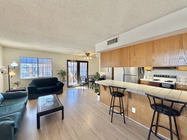 Foto del edificio - 4210 Gannet Cir