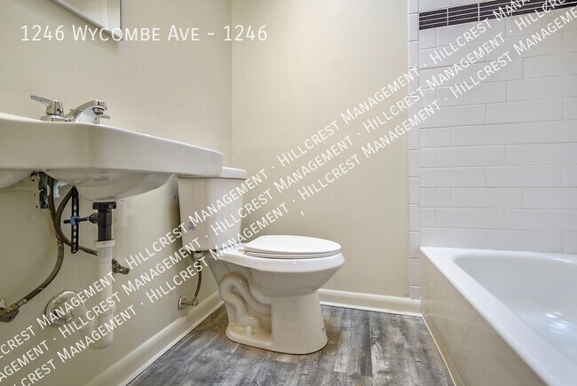 Building Photo - 1246 Wycombe Ave