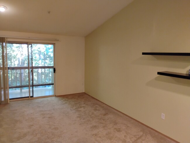 Building Photo - 23323 Cedar Way