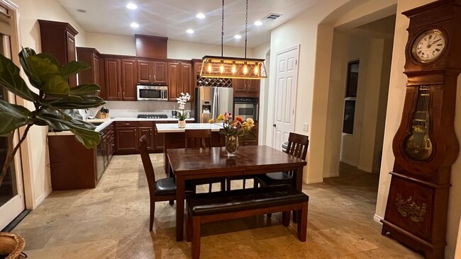 Building Photo - 1787 Miro Ct